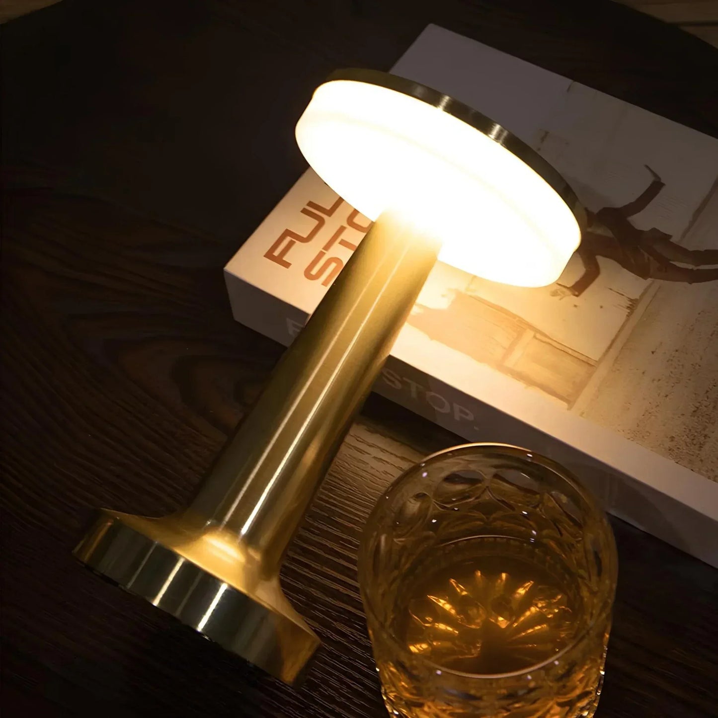 Retro Bar Table Lamp - illumexa