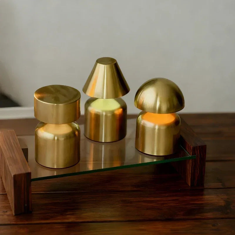 Auralis™ Table Lamp - illumexa