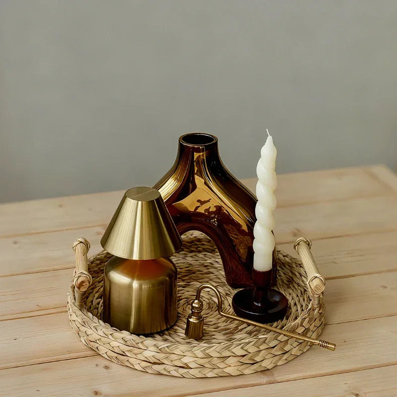 Auralis™ Table Lamp - illumexa