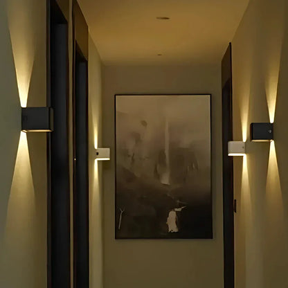 Adjustable Wall Light - illumexa