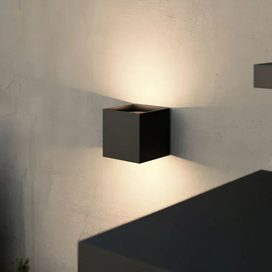 Adjustable Wall Light - illumexa